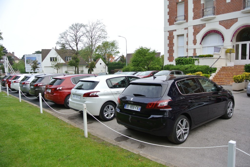 Peugeot 308&308SW Drive in France_2014_Hong Boon How (15)