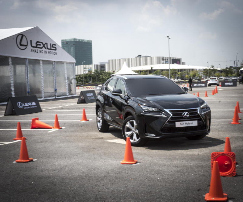 Lexus NX - 02
