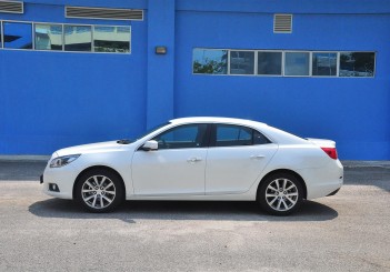 Chevrolet Malibu - 02