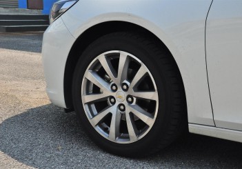 Chevrolet Malibu - 04