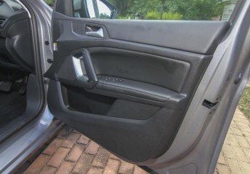 2015 Peugeot 308 (30)