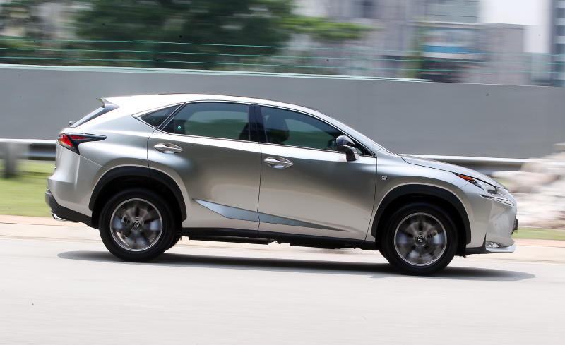 Lexus NX F Sport - 29
