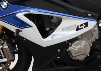 BMW HP4 - 07