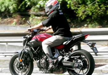 Yamaha MT-07 - 04