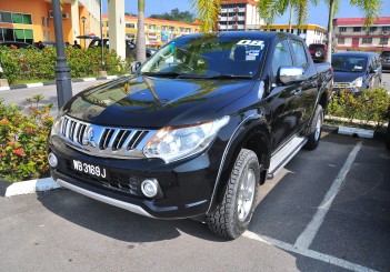 Mitsubishi Triton - 02