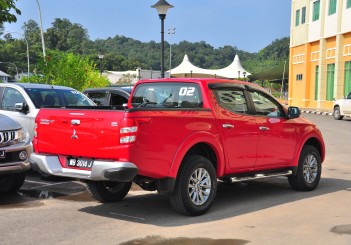 Mitsubishi Triton - 06