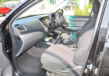 Mitsubishi Triton - 08