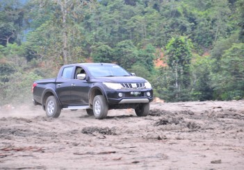 Mitsubishi Triton - 47