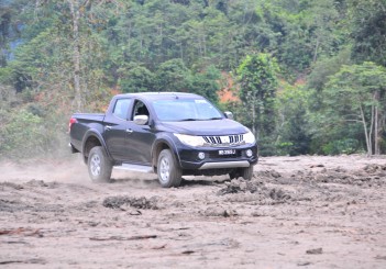 Mitsubishi Triton - 48