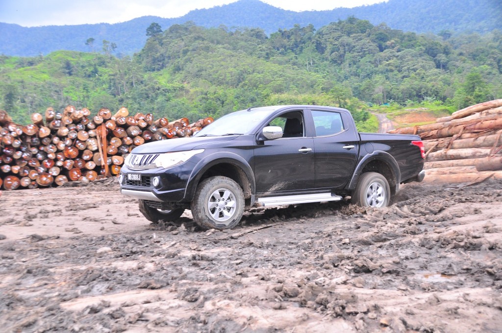Mitsubishi Triton - 51