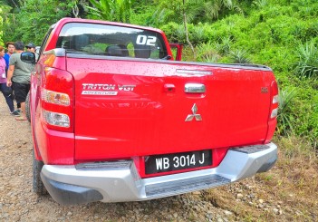 Mitsubishi Triton - 61
