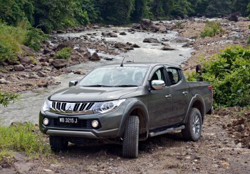 Mitsubishi Triton - 86