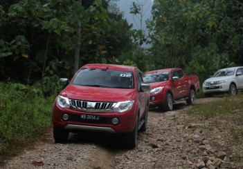 Mitsubishi Triton - 93