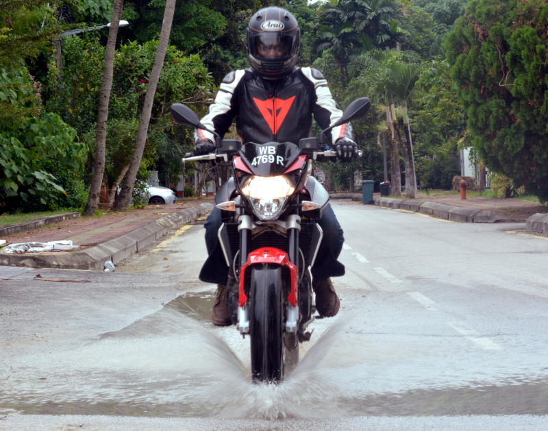 Aprillia Shiver 750 - 02