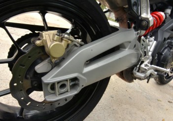 Aprillia Shiver 750 - 20
