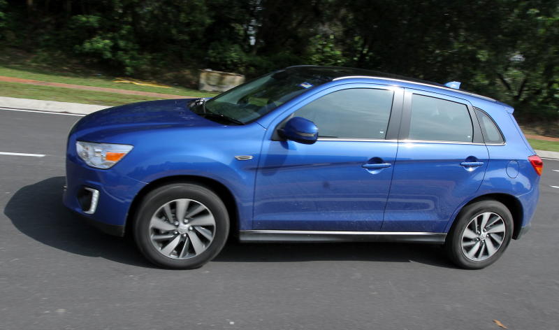 Mitsubishi ASX - 02-1