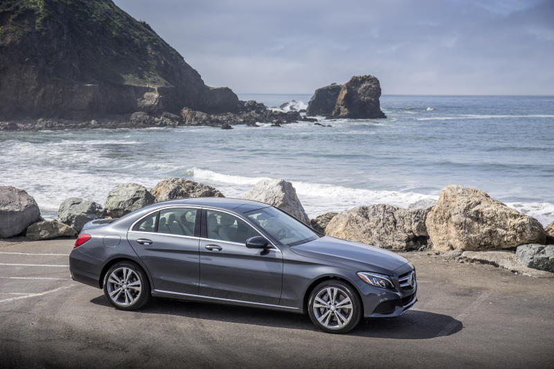 Mercedes-Benz C 350 e (W205) - 02
