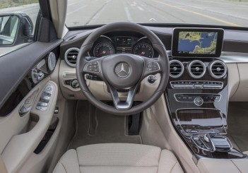 Mercedes-Benz C 350 e (W205) - 18