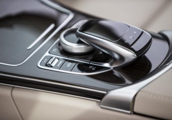 Mercedes-Benz C 350 e (W205) - 19