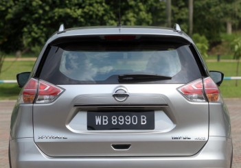 Nissan X-Trail 2.5L Impul edition - 08