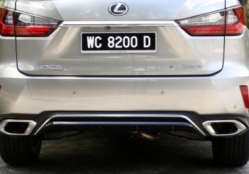 Lexus RX 200t F SPORT - 17