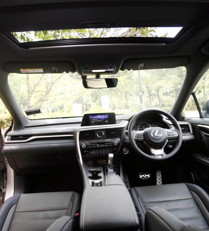 Lexus RX 200t F SPORT - 28