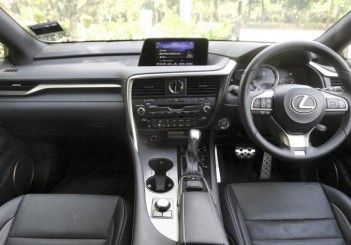Lexus RX 200t F SPORT - 29