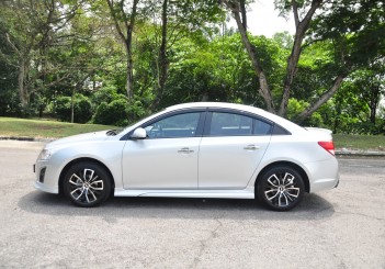 Chevrolet Cruze Sport - 05