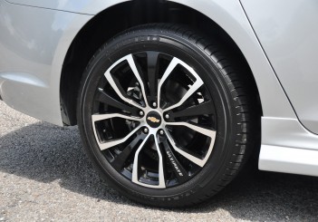 Chevrolet Cruze Sport - 20