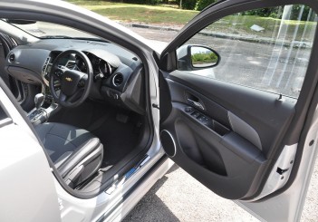 Chevrolet Cruze Sport - 31