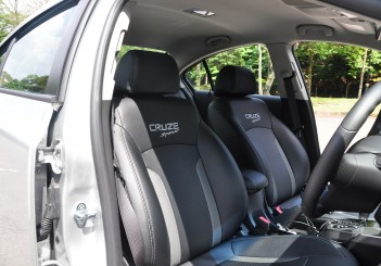 Chevrolet Cruze Sport - 35