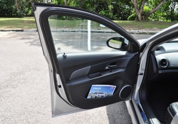 Chevrolet Cruze Sport - 43