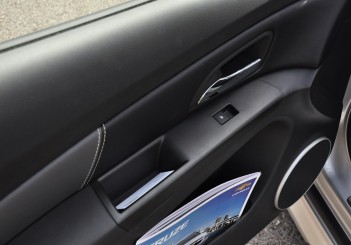 Chevrolet Cruze Sport - 44