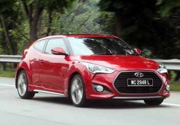 Hyundai Veloster Turbo - 02