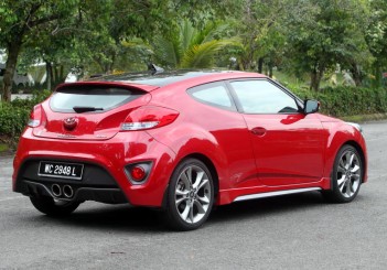 Hyundai Veloster Turbo - 06