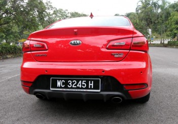 Kia Cerato Koup - 04