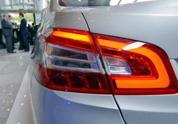 Peugeot 408 e-THP (19)
