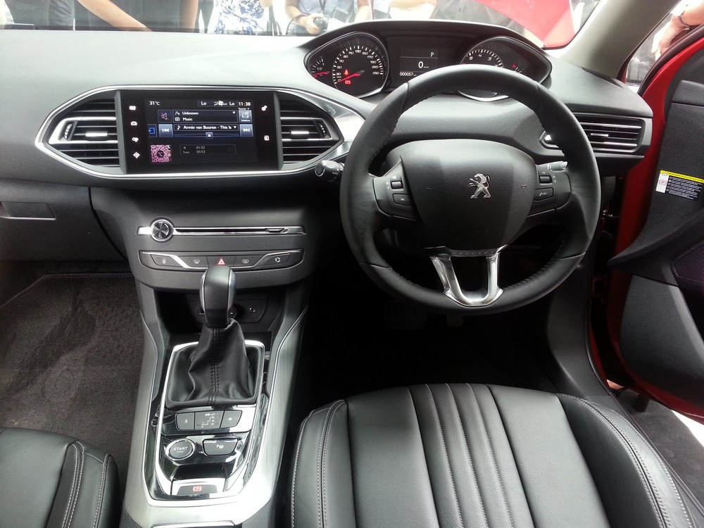 Peugeot 408 ethp (6)