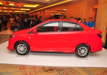 Perodua Bezza with GearUp accessories - 09