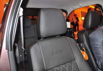 Perodua Bezza Advance - 06