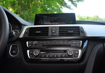 BMW 330e iPerformance - 112