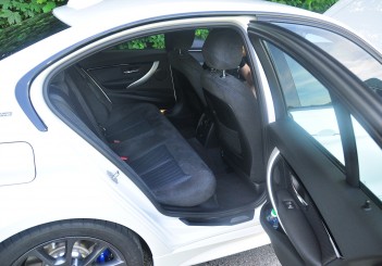 BMW 330e iPerformance - 117