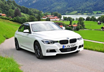 BMW 330e iPerformance - 19