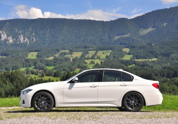 BMW 330e iPerformance - 47