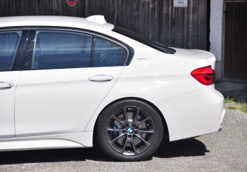 BMW 330e iPerformance - 51