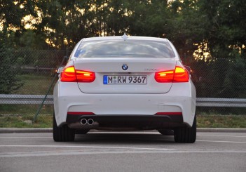 BMW 330e iPerformance - 70