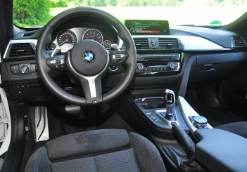 BMW 330e iPerformance - 94
