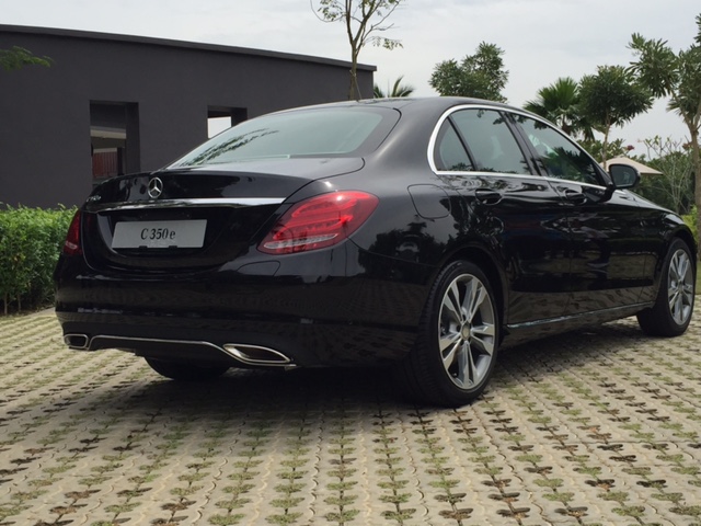 Mercedes-Benz C 350 e - 03