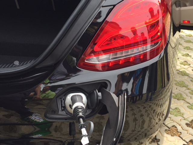 Mercedes-Benz C 350 e - 05