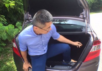 'Uncle Tom' hits the road with Perodua Bezza - VIDEO Perodua-Bezza-Boot-Test